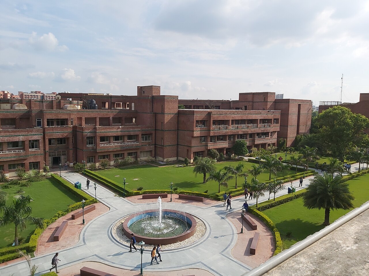 Netaji Subhas University of Technology (NSUT) Campus